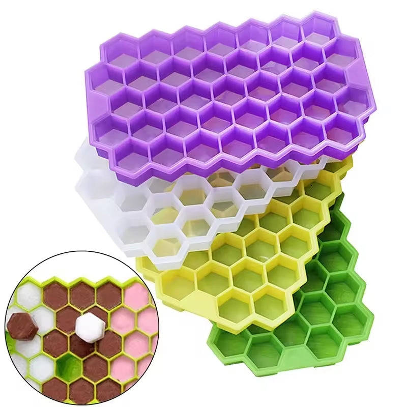 Honeycomb Silicone Ice Cube Tray with Lid – Reusable Freezer Mold