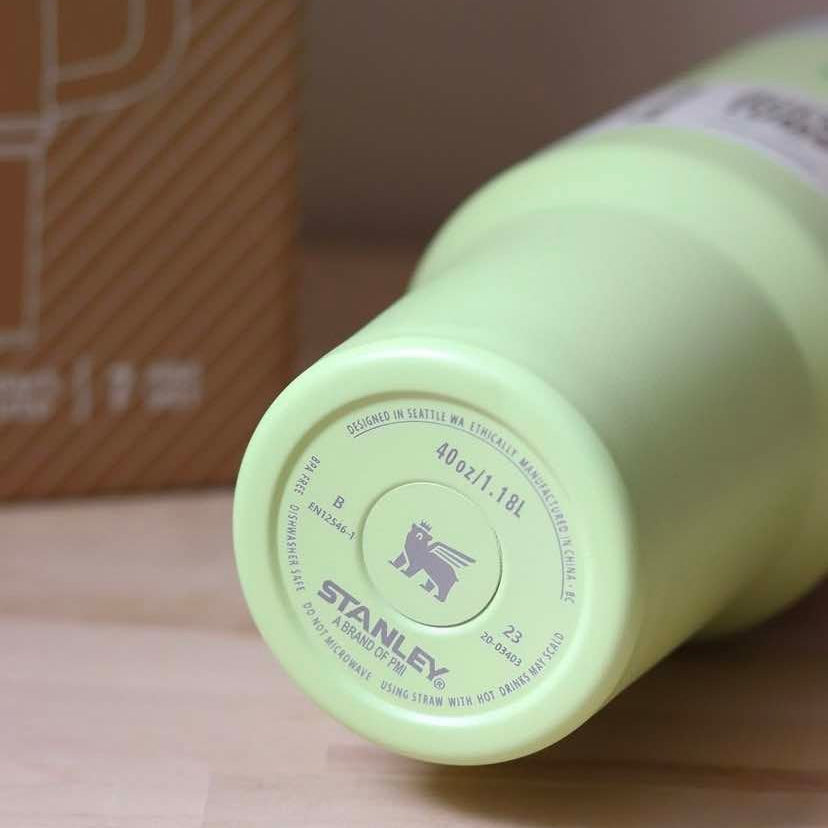 Stanley Quencher H2.0 Flowstate Tumbler (1.18L) | Insulated Stainless Steel Travel Cup