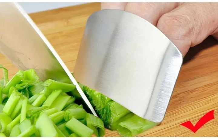 Stainless Steel Finger Guard – Safe Kitchen Vegetable Cutting Tool