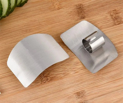 Stainless Steel Finger Guard – Safe Kitchen Vegetable Cutting Tool