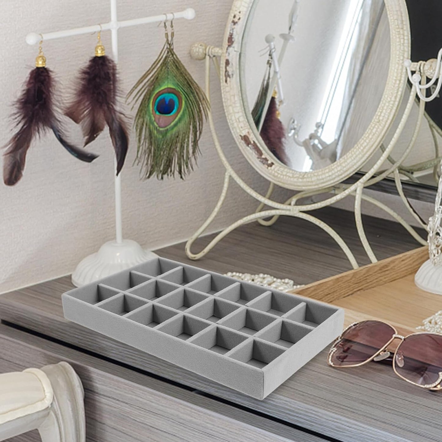 Jewelry Display Tray – Velvet Organizer