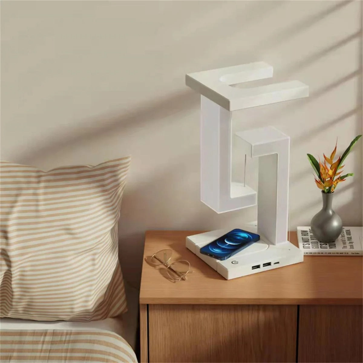 Wireless Charging LED Table Lamp