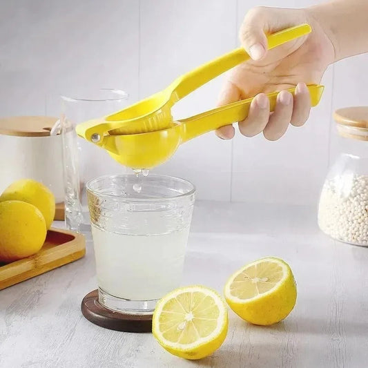 Manual Lemon Squeezer – Easy Citrus Juicer for Lemons, Limes & Oranges