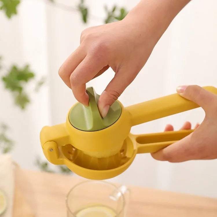Manual Lemon Squeezer – Easy Citrus Juicer for Lemons, Limes & Oranges